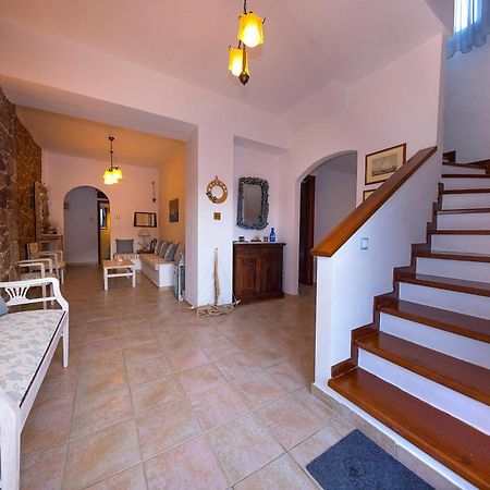 Njv Plus K Aegina المظهر الخارجي الصورة