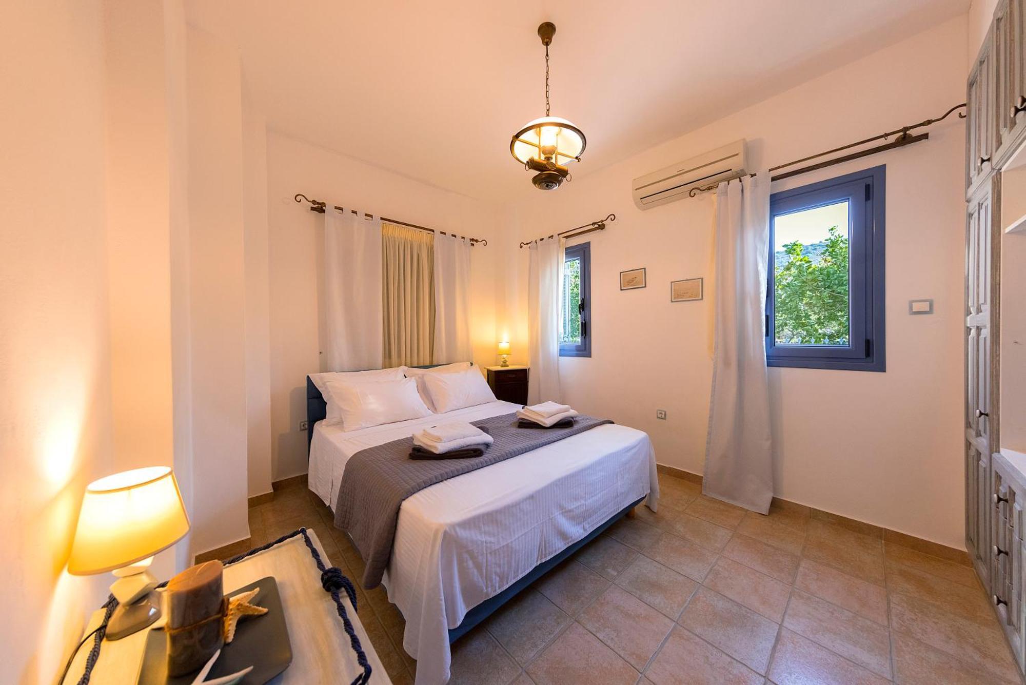 Njv Plus K Aegina المظهر الخارجي الصورة