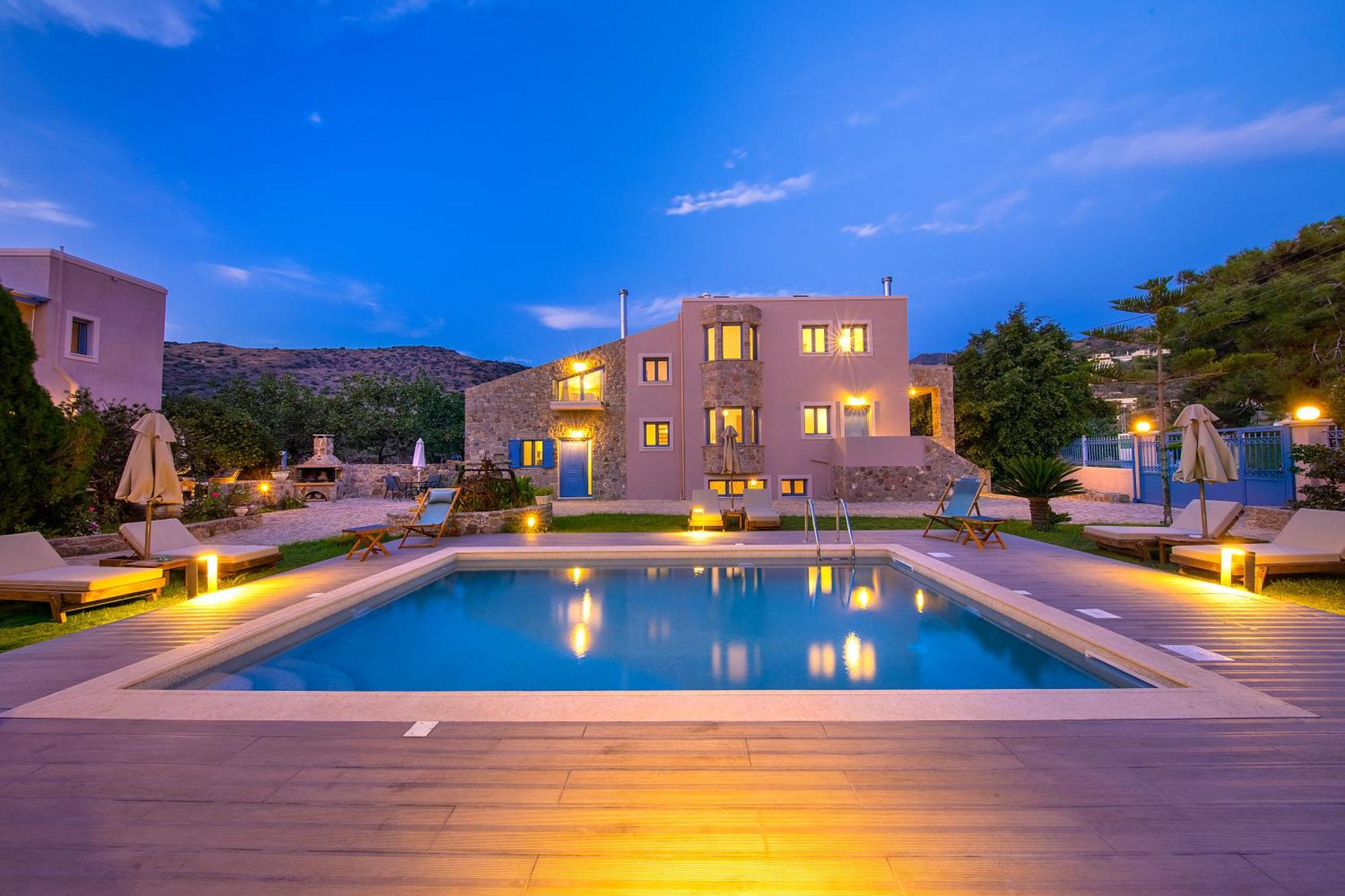 Njv Plus K Aegina المظهر الخارجي الصورة