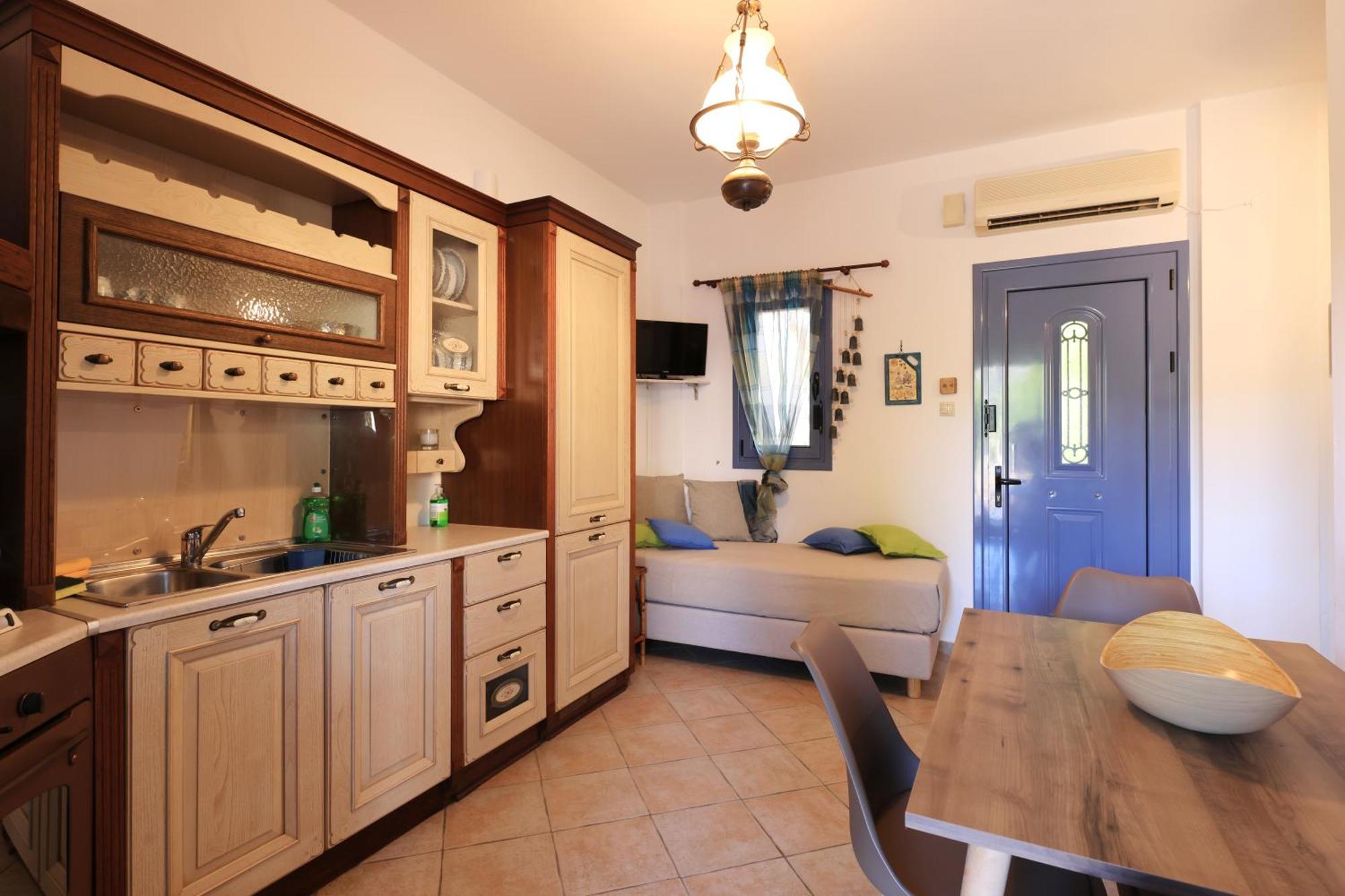 Njv Plus K Aegina المظهر الخارجي الصورة